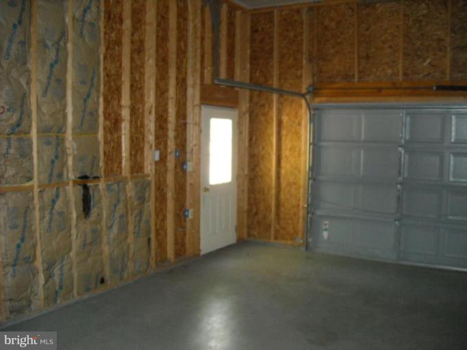 12390 Tacketts Mill Road Stafford, VA 22556 - Photo 5 of 17 Garage 1