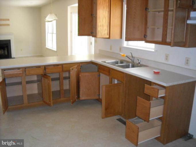 12390 Tacketts Mill Road Stafford, VA 22556 - Photo 8 of 17 Kitchen #2