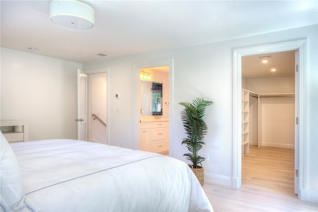 20 Beach Avenue Jamestown, RI 02835 - Photo 17 of 28