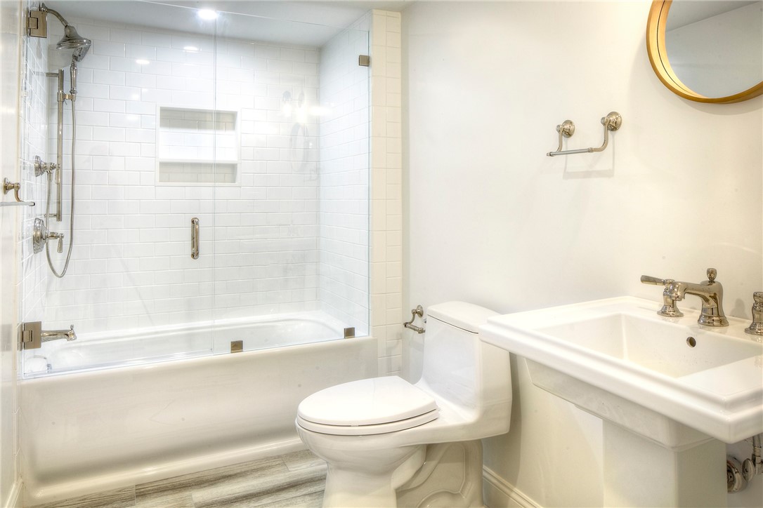 20 Beach Avenue Jamestown, RI 02835 - Photo 25 of 28