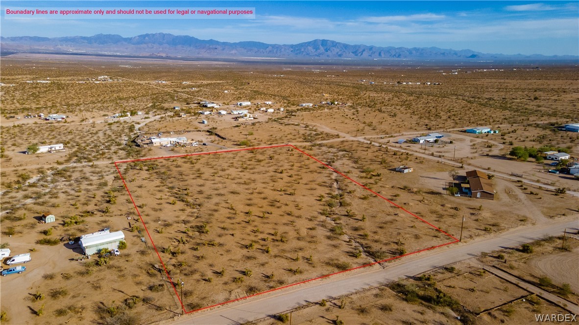 2693 Naco Road Golden Valley, AZ 86413 - Photo 1 of 17 a view of an ocean
