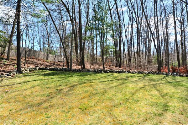 89 Drake Road Burlington, MA 01803 - Photo 13 of 13 Gallery Image 13
