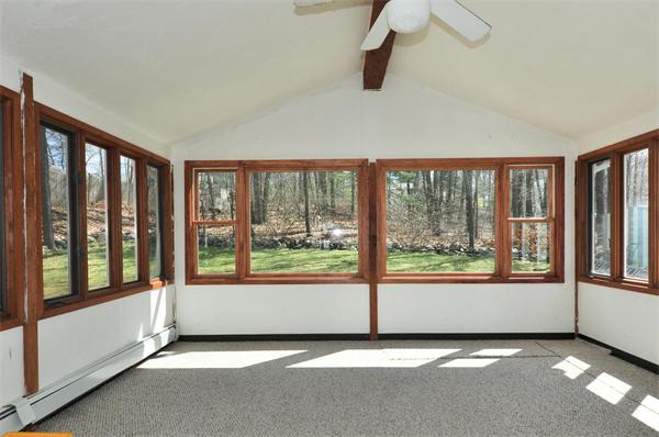 89 Drake Road Burlington, MA 01803 - Photo 5 of 13 Gallery Image 5