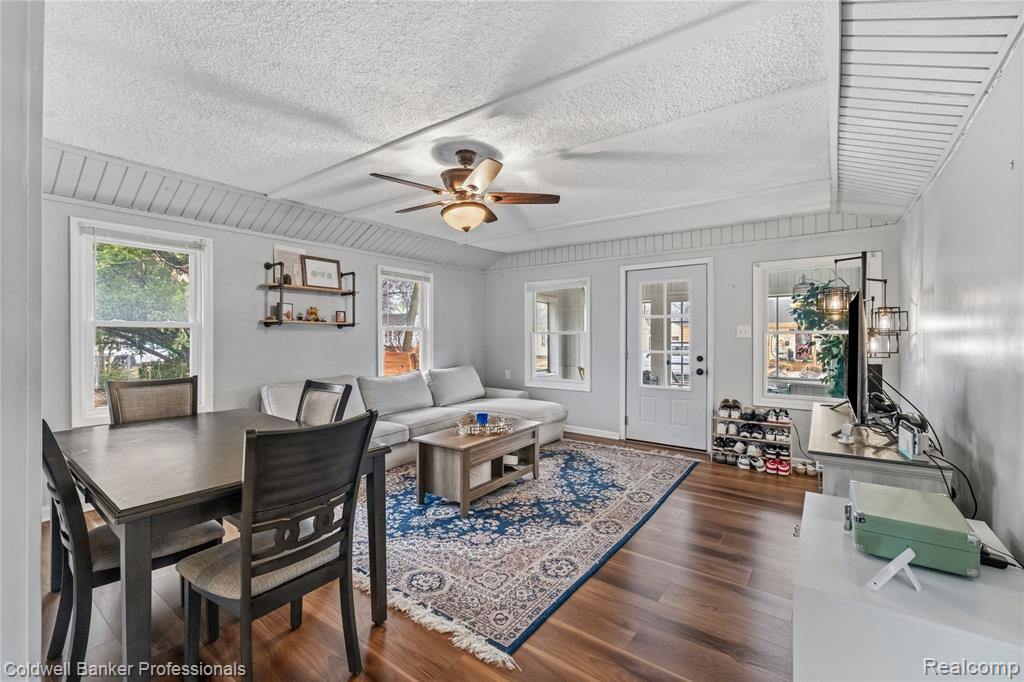 3040 Inman Street Ferndale, MI 48220 - Photo 6 of 41