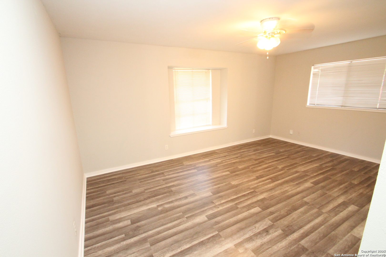 310 Threadneedle Lane San Antonio, TX 78227 - Photo 19 of 27