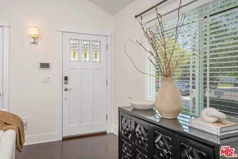 $2,395,000 | 2725 Veteran Avenue, Los Angeles, CA 90064