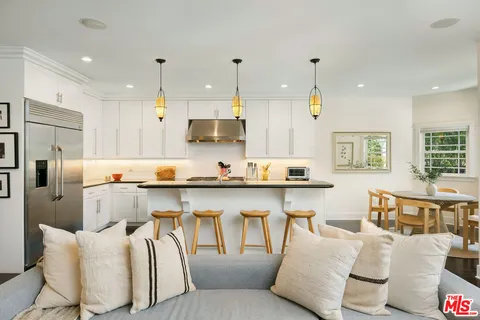 $2,395,000 | 2725 Veteran Avenue, Los Angeles, CA 90064