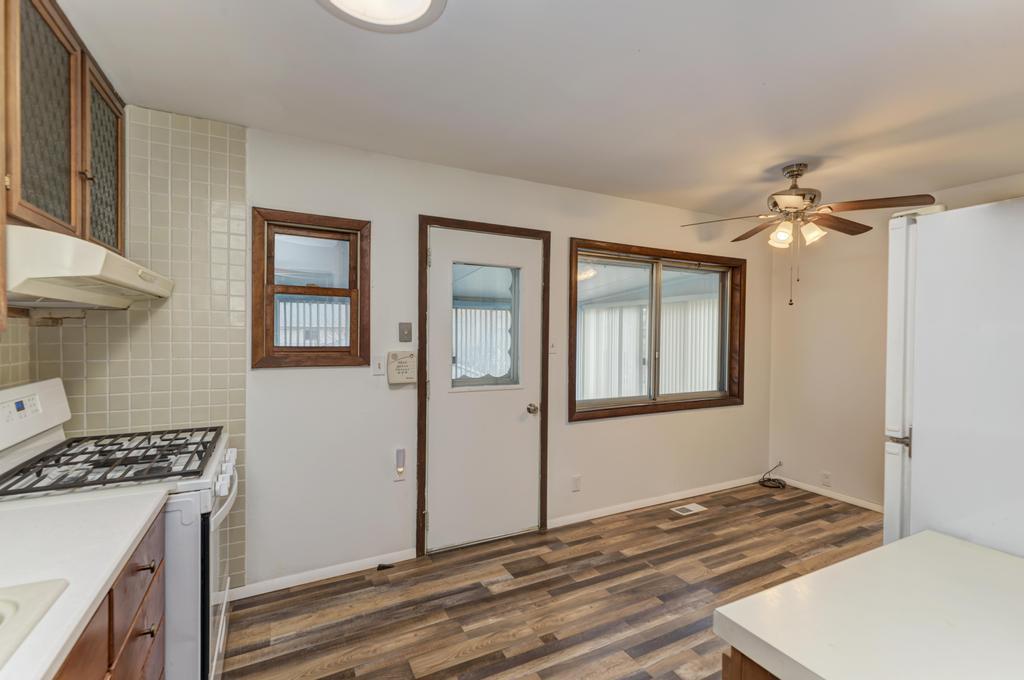 325 Hale Avenue Romeoville, IL 60446 - Photo 6 of 27 Gallery Image 6