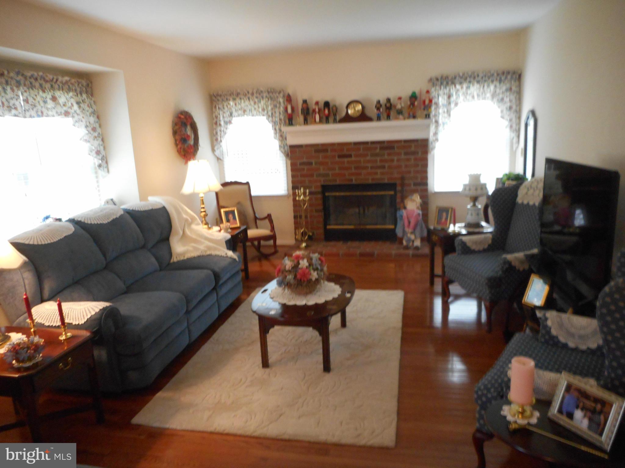 680 Friendship Road Westminster, MD 21157 - Photo 15 of 30 Family Room