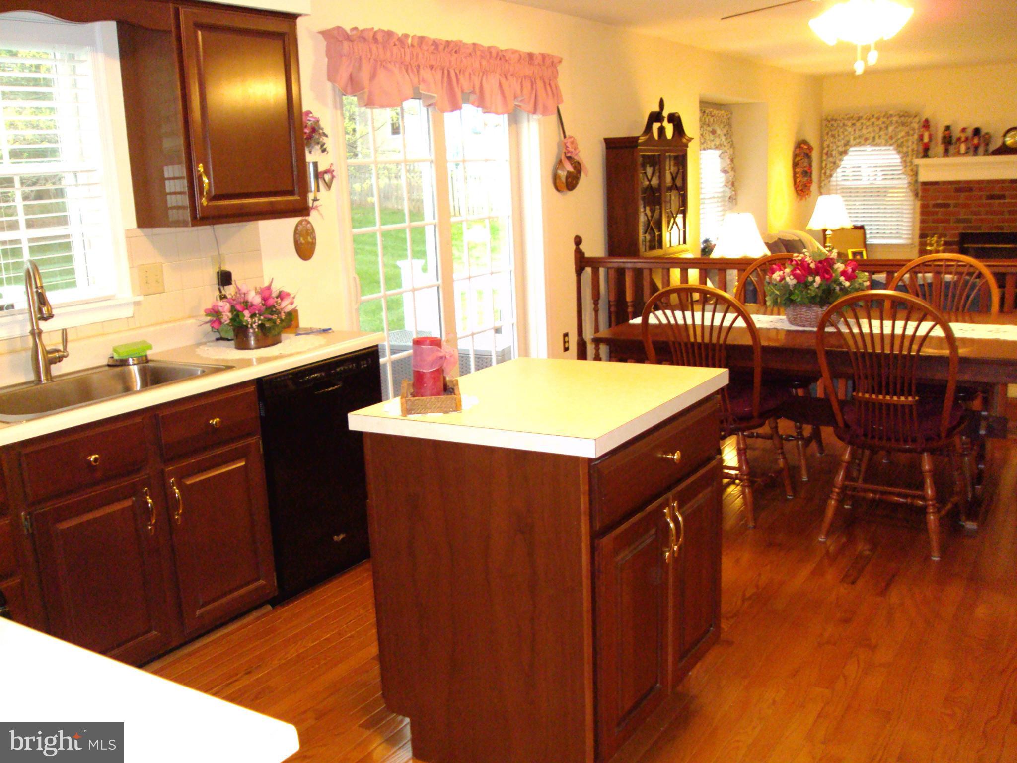 680 Friendship Road Westminster, MD 21157 - Photo 10 of 30 Kitchen