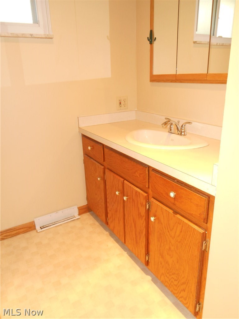 1319 Johns Road Clinton, OH 44216 - Photo 14 of 25 Gallery Image 14