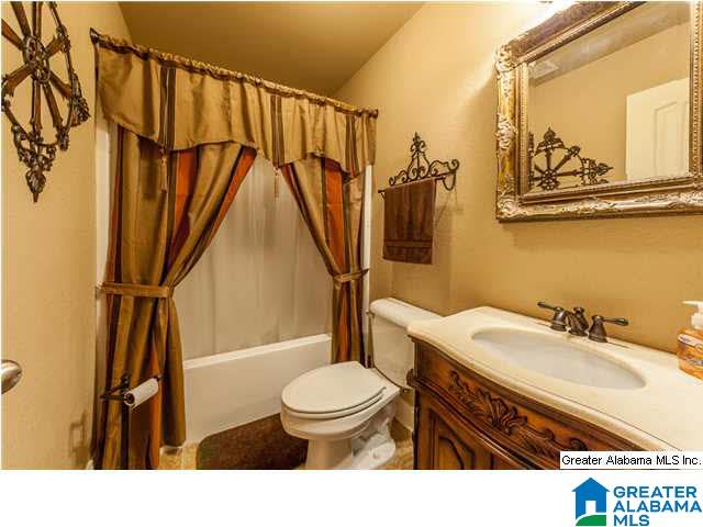258 Strathaven Lane Pelham, AL 35124 - Photo 27 of 32