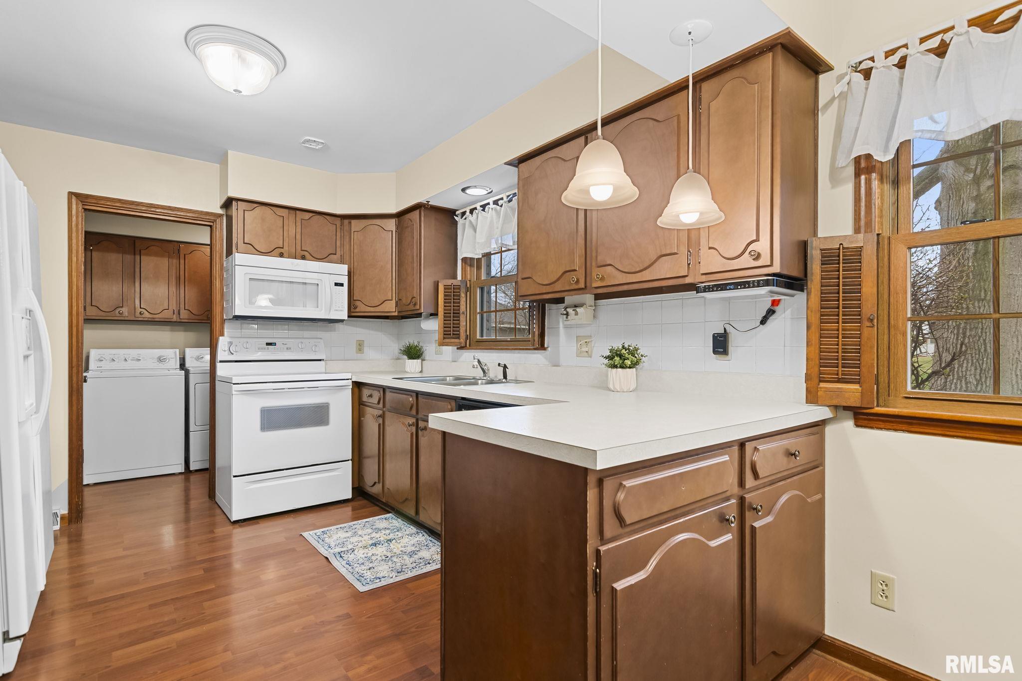 41 Belhaven Drive Springfield, IL 62704 - Photo 14 of 44