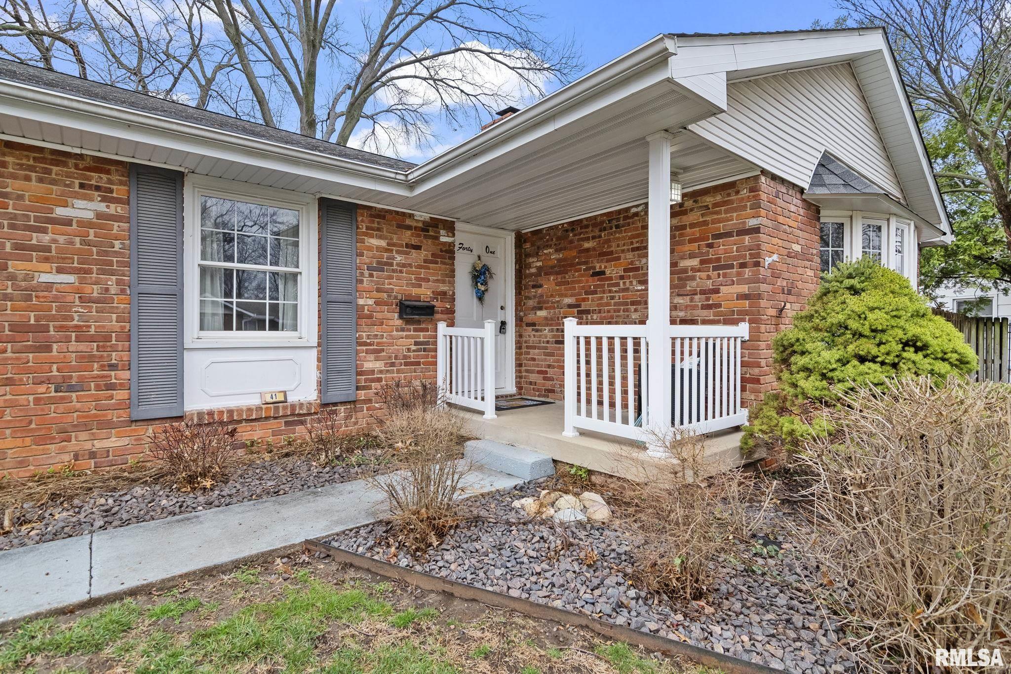 41 Belhaven Drive Springfield, IL 62704 - Photo 2 of 44