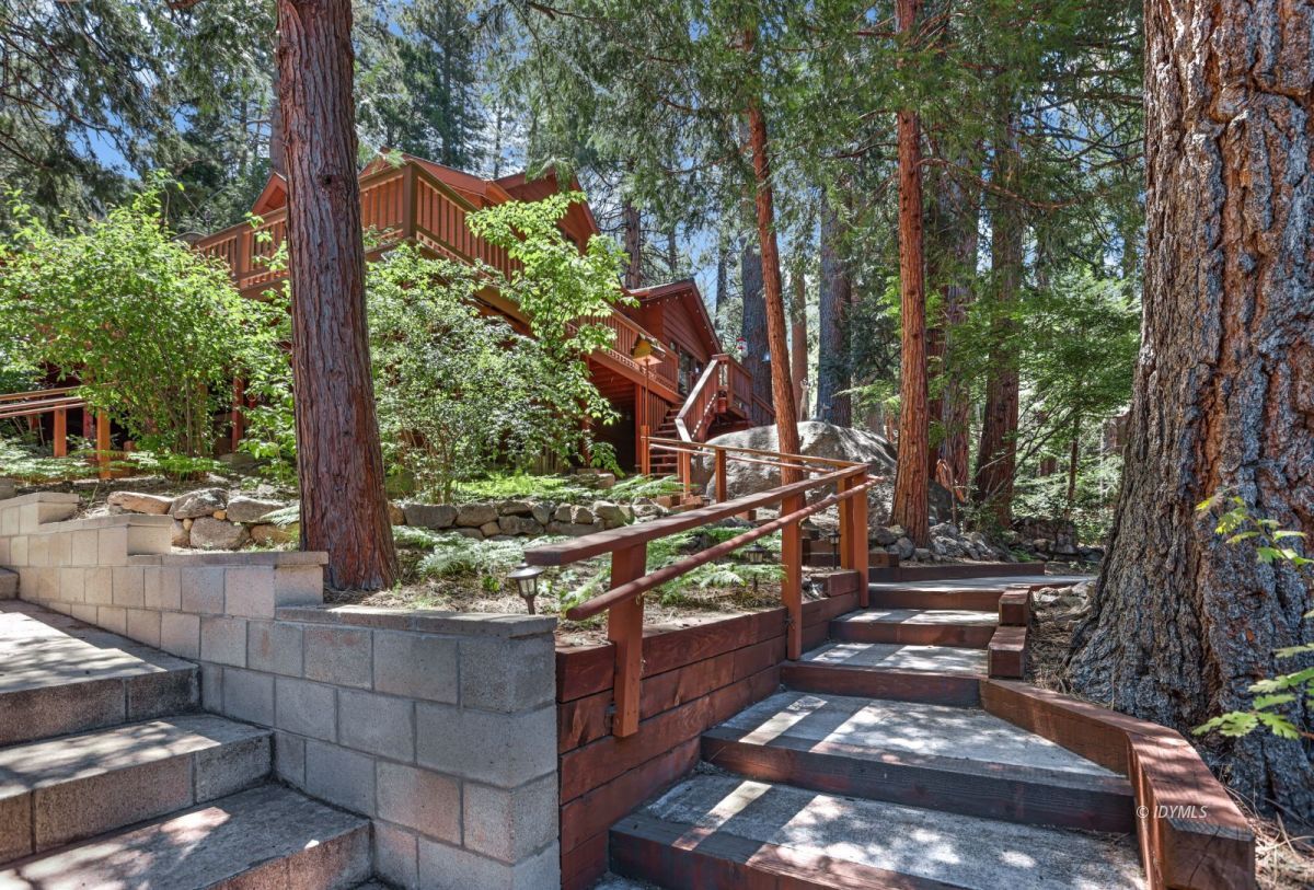 25840 Wayne Road Idyllwild, CA 92549 - Photo 11 of 46 Retaining walls & walkways