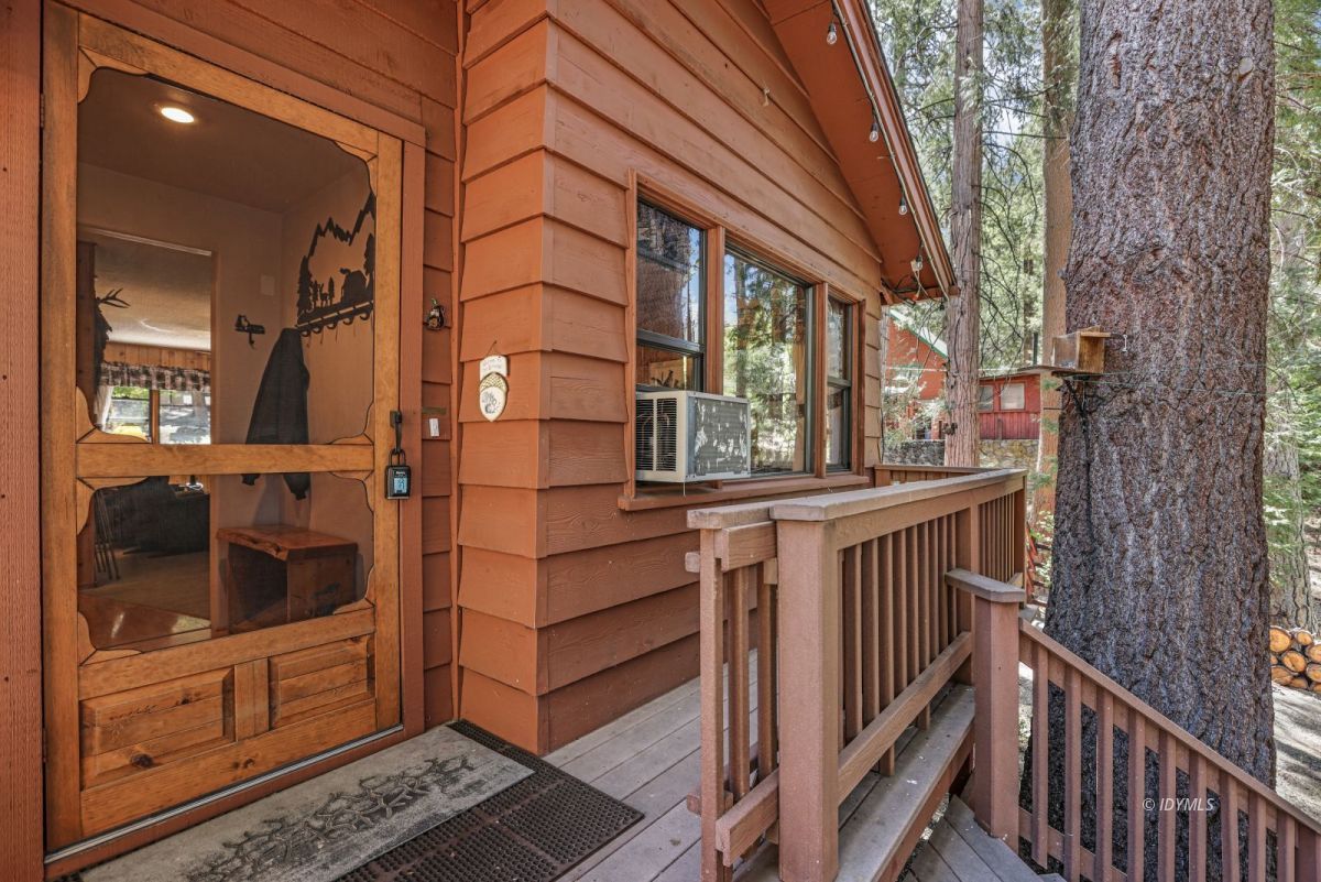 25840 Wayne Road Idyllwild, CA 92549 - Photo 12 of 46 Front Door