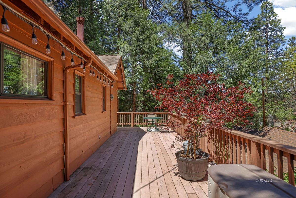 25840 Wayne Road Idyllwild, CA 92549 - Photo 36 of 46 Room for friends & family