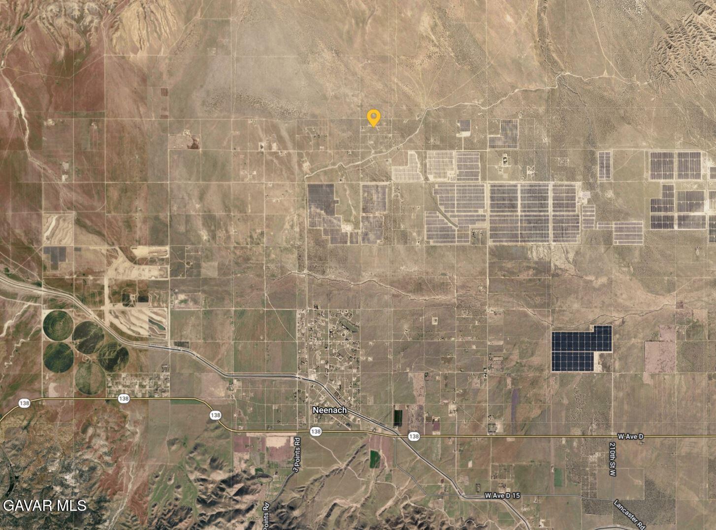 24800 Dinky Road Rosamond, CA 93560 - Photo 2 of 2 a bathroom with a shower