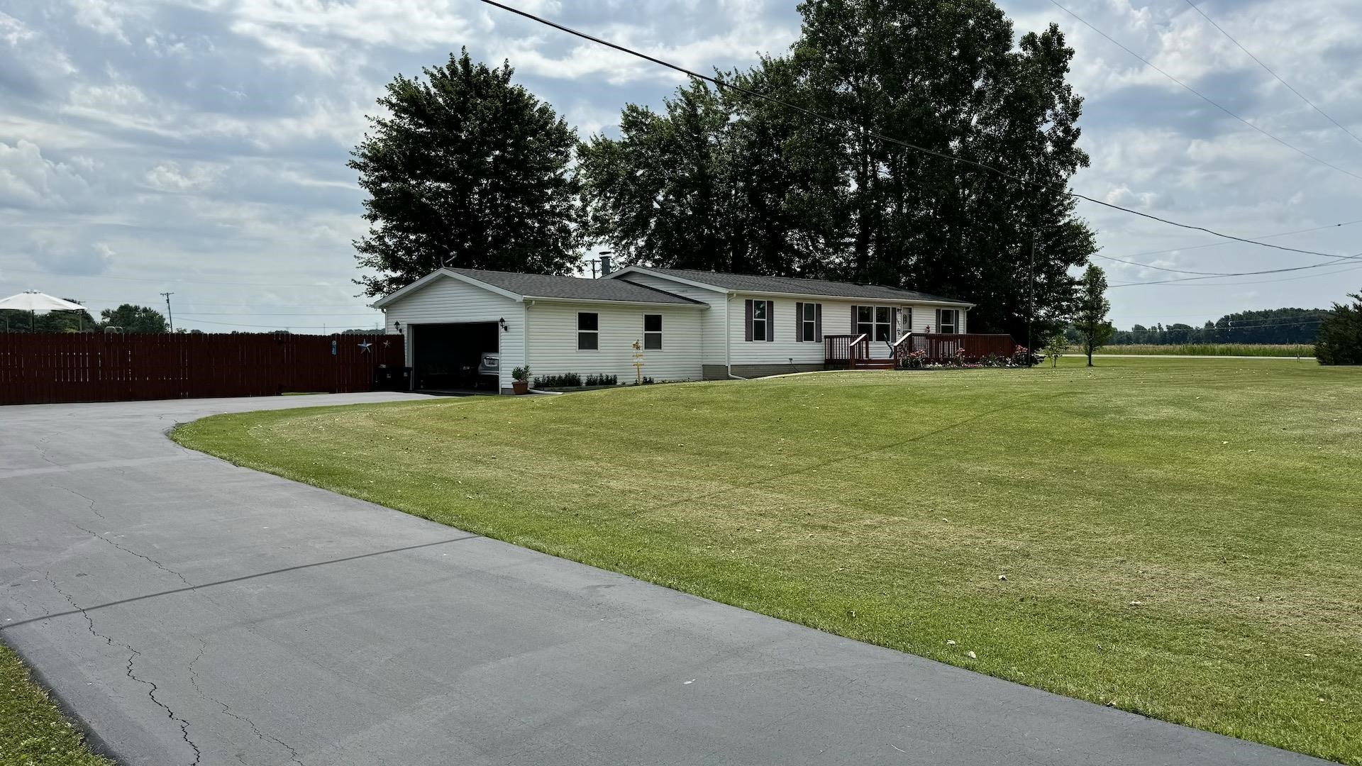 14026 Elms Road Clio, MI 48420 - Photo 5 of 49