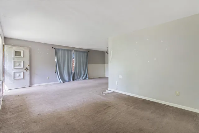 $274,000 | 2176 Washington Avenue, Memphis, TN 38104