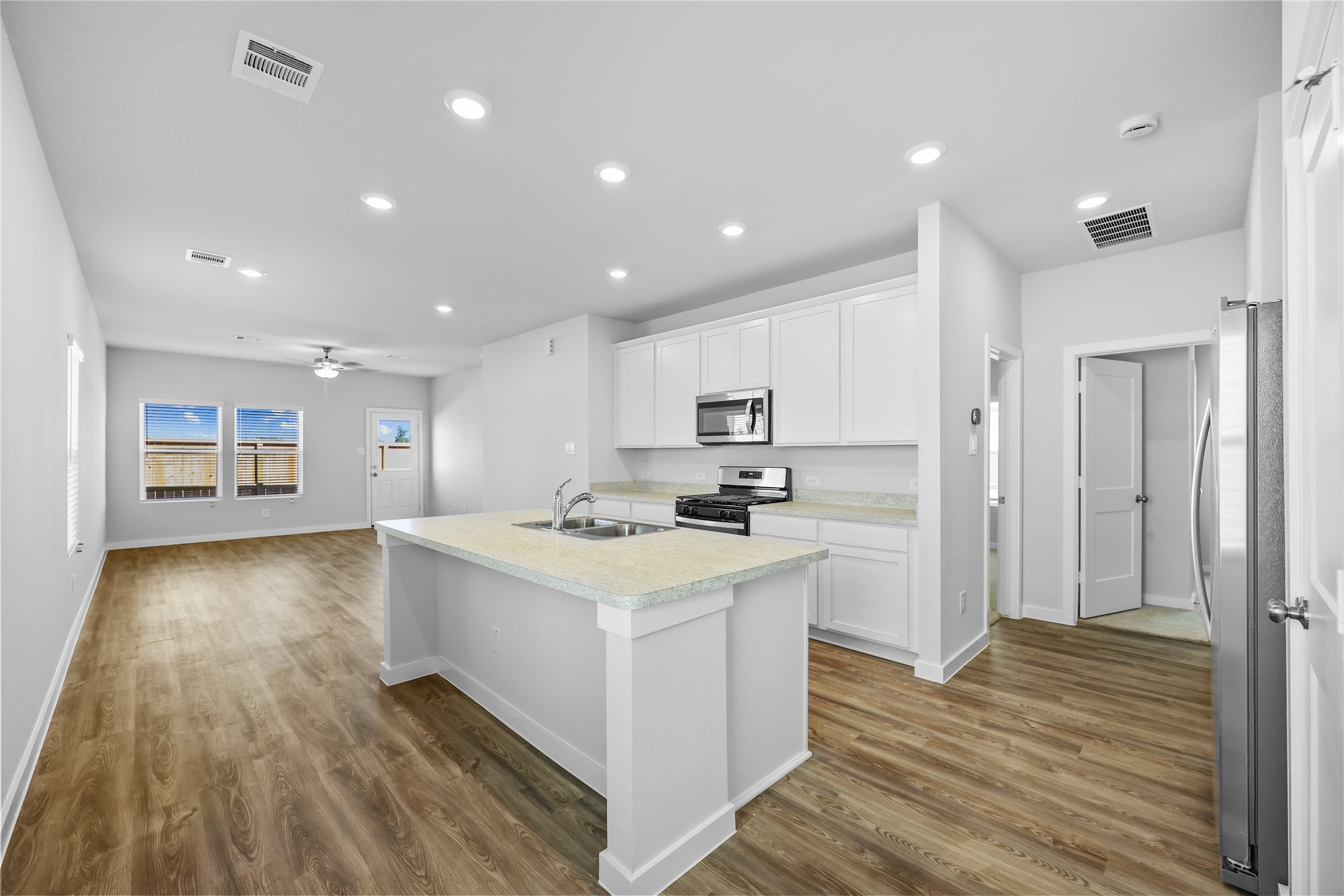 17022 Pandora Way Porter, TX 77365 - Photo 4 of 16