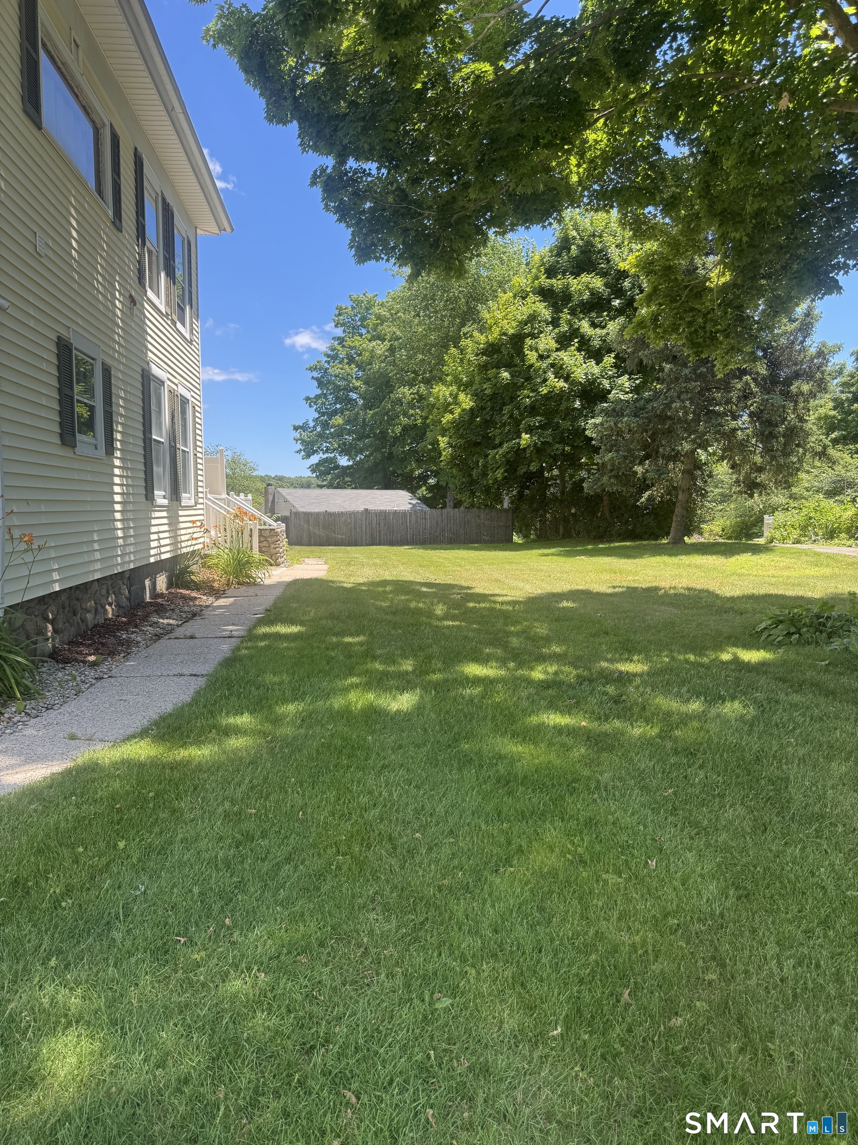 43-45 High Street Clinton, CT 06413 - Photo 2 of 28