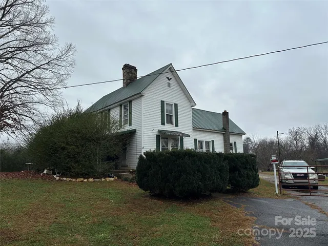 $159,500 | 1632 Vein Mountain Road, Nebo, NC 28761