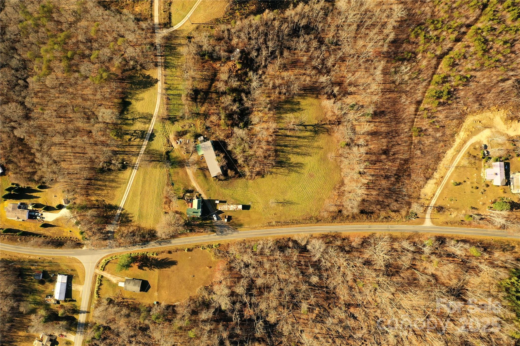 1632 Vein Mountain Road Nebo, NC 28761 - Photo 4 of 14 a view of ocean