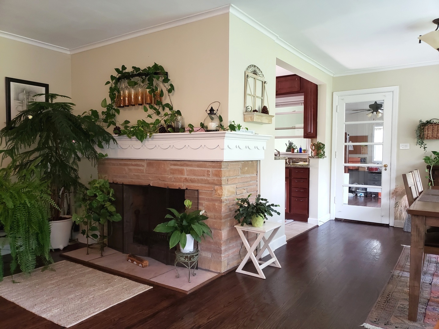 515 Warren Road Glenview, IL 60025 - Photo 4 of 11 a living room with furniture and a fireplace