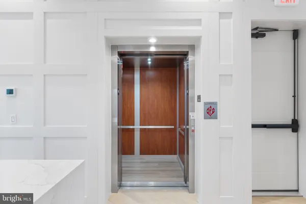 $2,599,000 | 1622 Chain Bridge Road, McLean, VA 22101