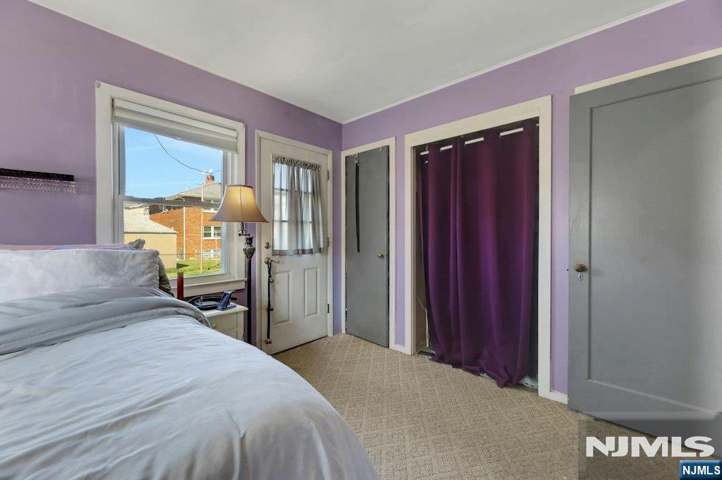 35 Grant Street East Rutherford, NJ 07073 - Photo 19 of 31 Gallery Image 19
