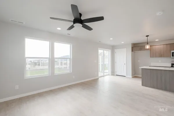 $377,990 | 10784 Rutland Street, Caldwell, ID 83605