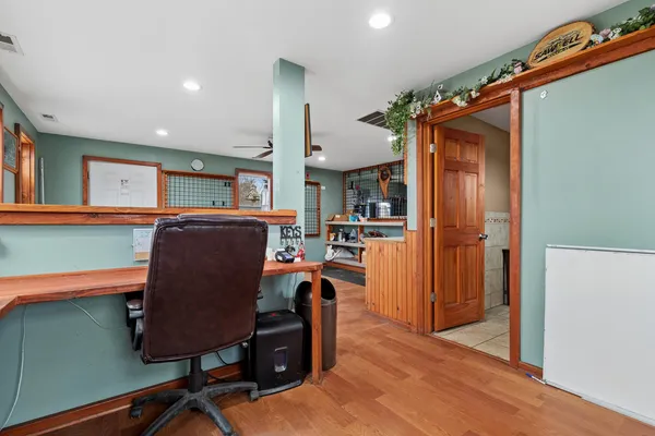 $1,500,000 | 20922 Highway 176, Mundelein, IL 60060