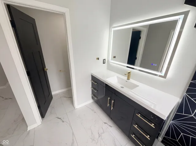 $600,000 | 11987 Bird Key Boulevard, Fishers, IN 46037