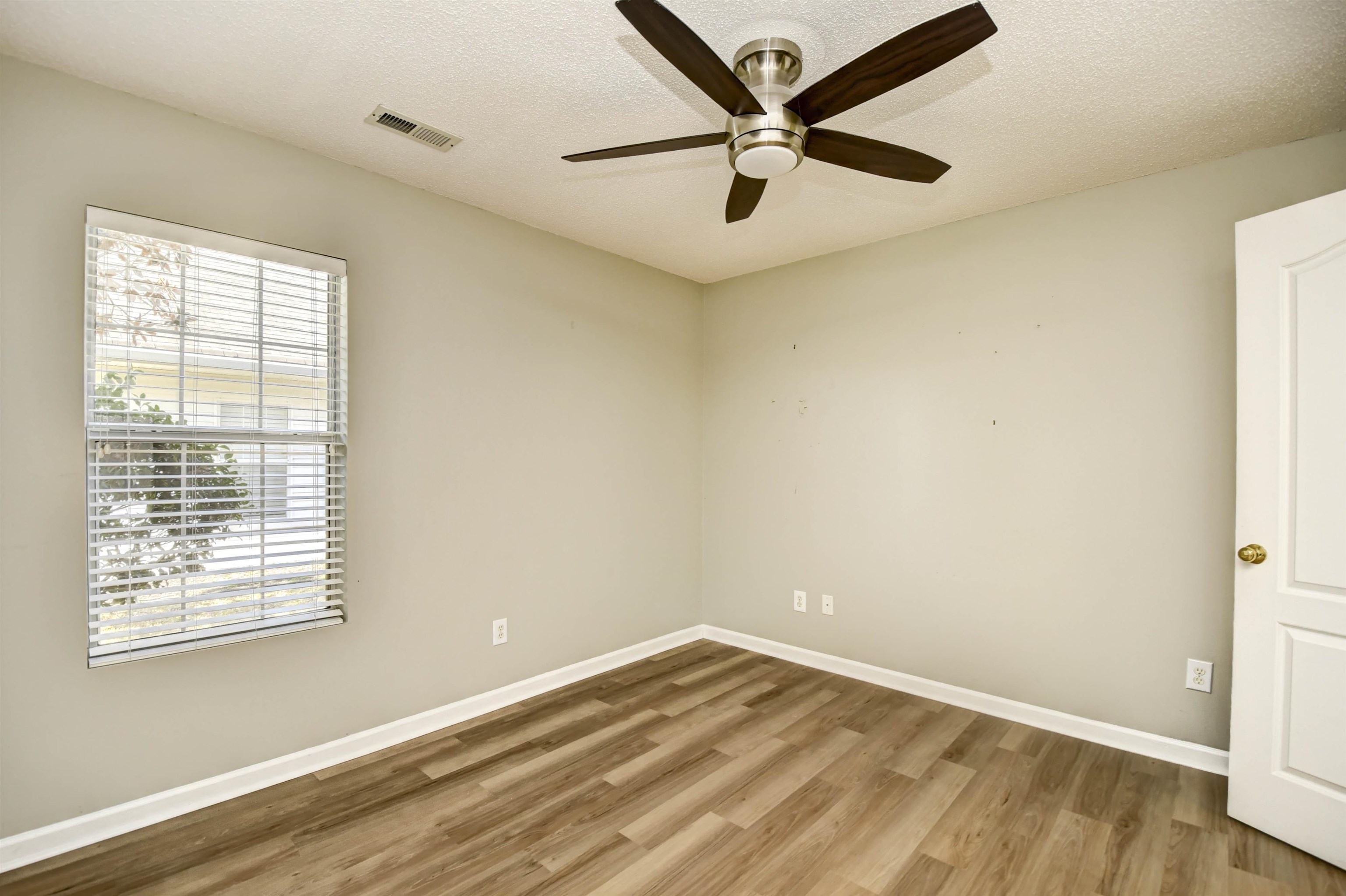 9825 Simonton Court Murrells Inlet, SC 29576 - Photo 25 of 39