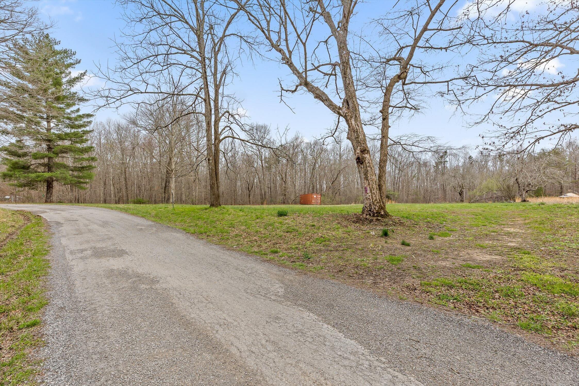 225 Prater Road Pikeville, TN 37367 - Photo 7 of 25 225 Prater Road