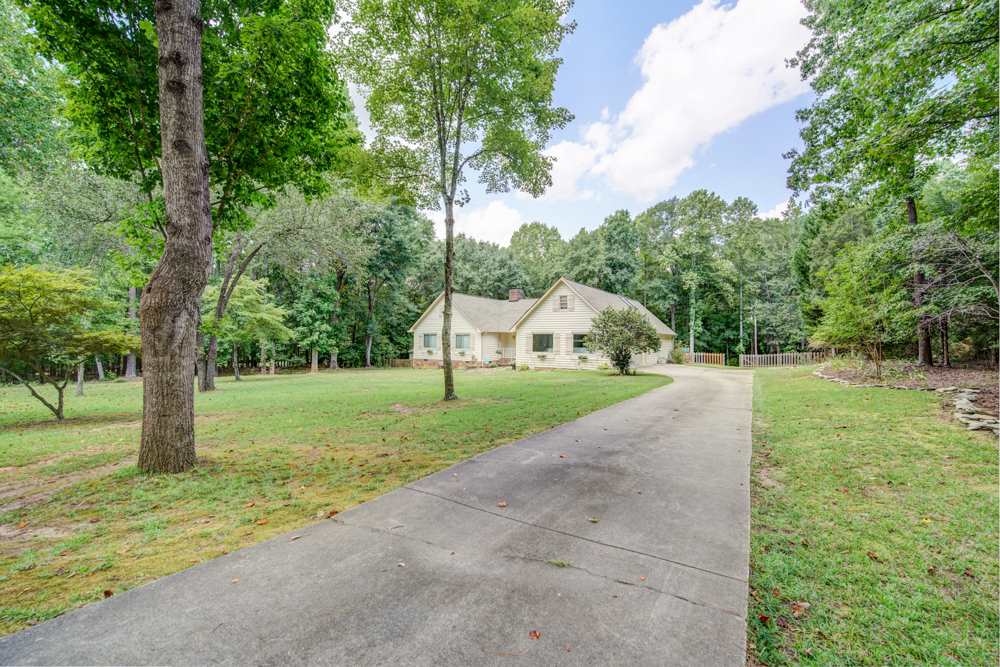 6 Moores Ridge Road Roebuck, SC 29376 - Photo 3 of 34