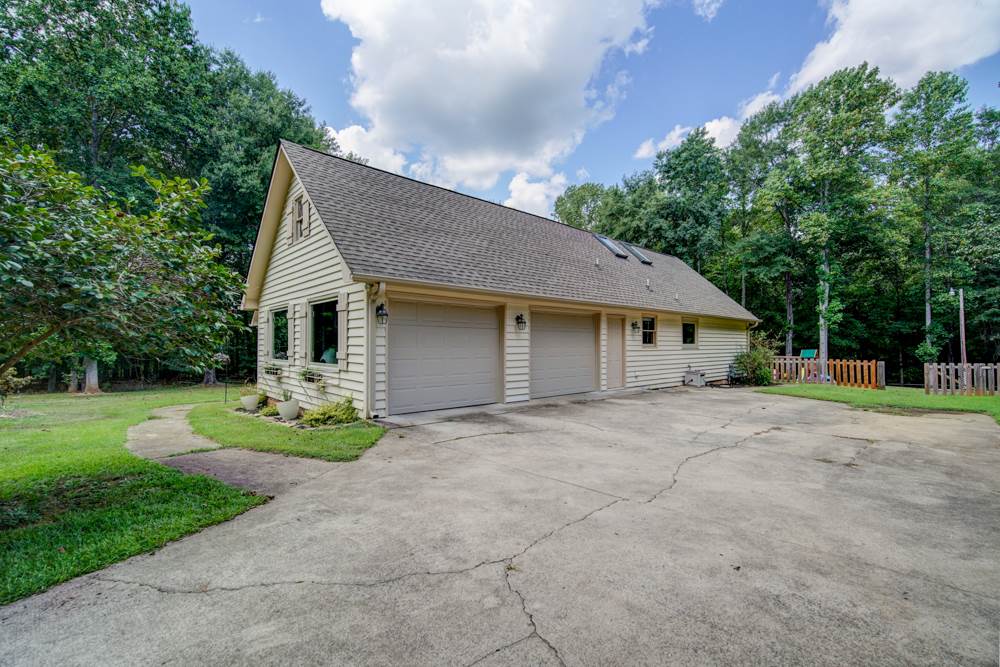 6 Moores Ridge Road Roebuck, SC 29376 - Photo 4 of 34