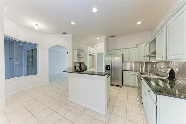 $2,975 | 4756 Old Stone Road, Sarasota, FL 34233