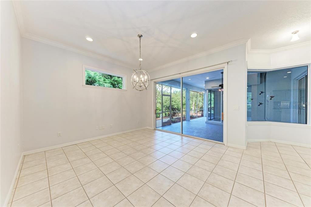 4756 Old Stone Road Sarasota, FL 34233 - Photo 9 of 41