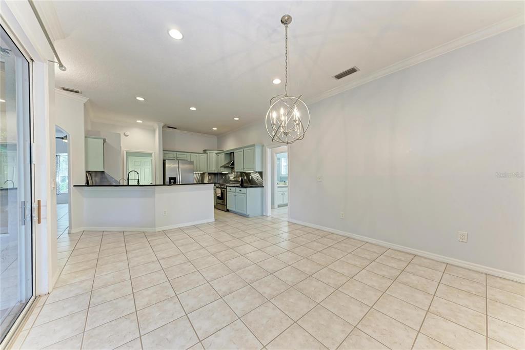 4756 Old Stone Road Sarasota, FL 34233 - Photo 10 of 41