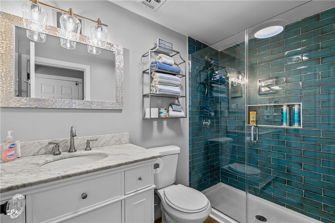391 Valley Road Middletown, RI 02842 - Photo 23 of 31