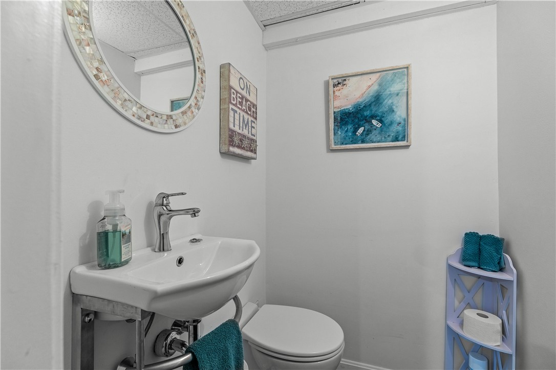 391 Valley Road Middletown, RI 02842 - Photo 27 of 31