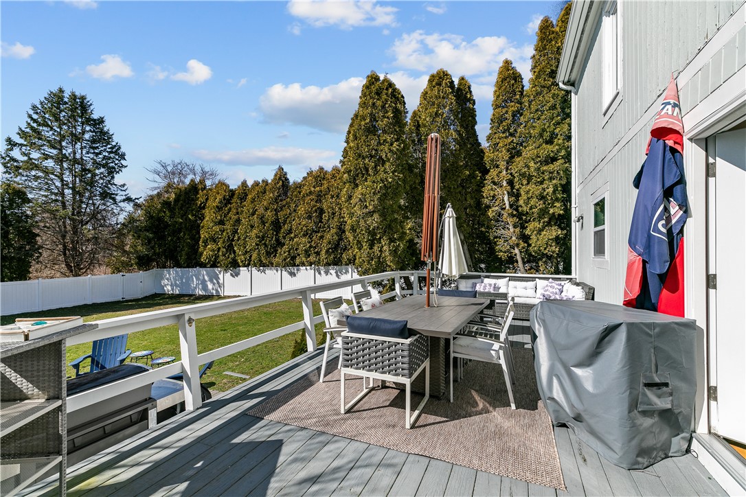 391 Valley Road Middletown, RI 02842 - Photo 28 of 31