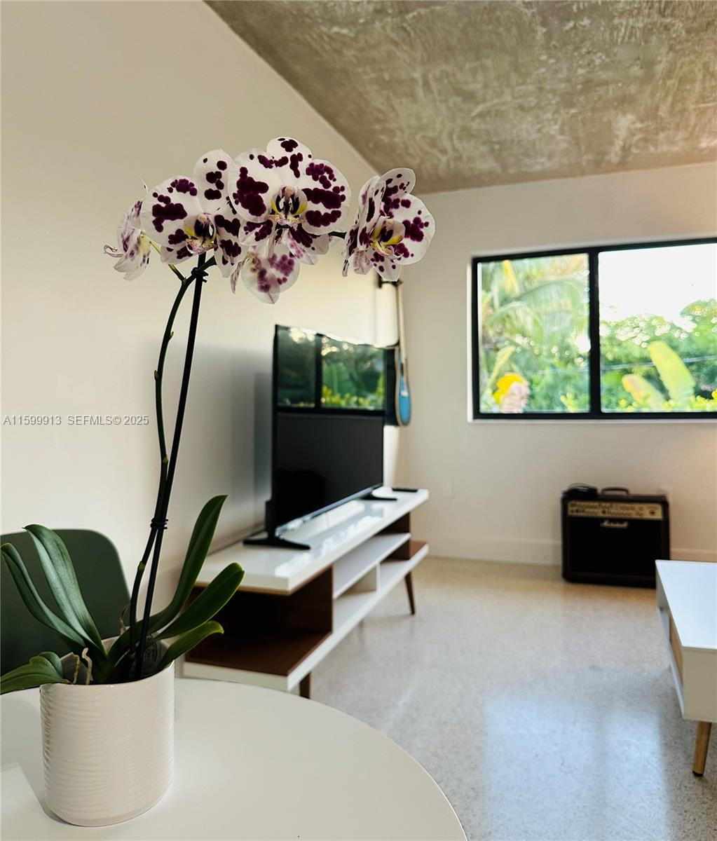 190 Northwest 69th Street, Unit 7 Miami, FL 33150 - Photo 16 of 16
