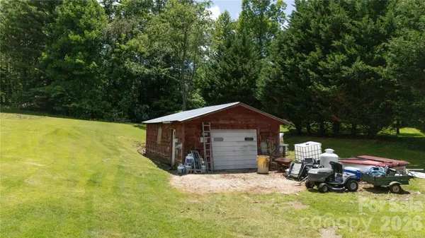 $288,000 | 1424 Bear Creek Road, Bakersville, NC 28705