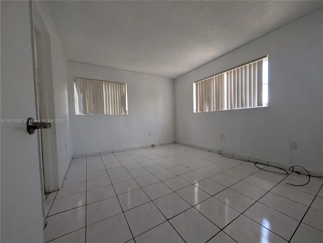 $107,800 | 19080 Northeast 3rd Court, Unit 311, Miami, FL 33179