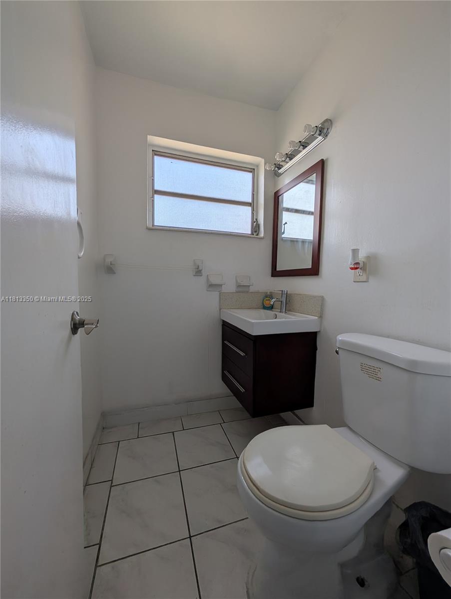 19080 Northeast 3rd Court, Unit 311 Miami, FL 33179 - Photo 9 of 16