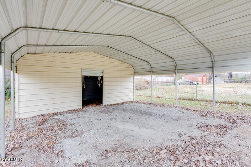 3917 Pleasant Ridge Road Knoxville, TN 37912 - Photo 27 of 29 028--SMALL