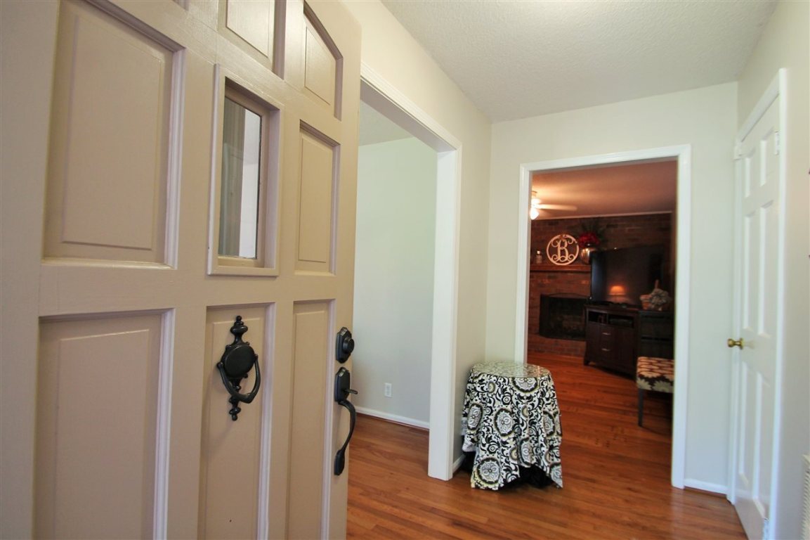 122 Ashley Road, Unit ASHLEY ESTATES Clemson, SC 29631 - Photo 3 of 30 Gallery Image 3